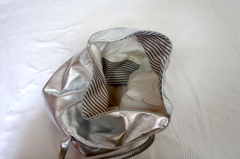 Handtasche-Arya-Machwerk-Kunstleder-silber