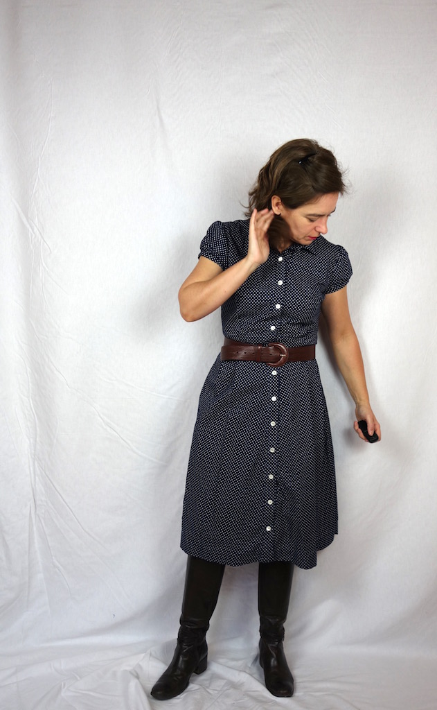 Lisette Traveller Dress / Simplicity 7542